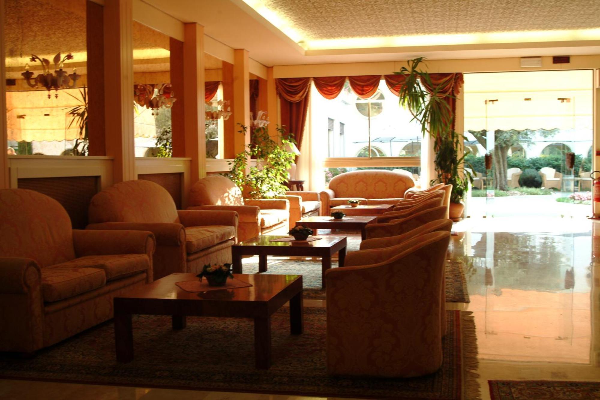 Hotel Ermitage Bel Air Medical 4*